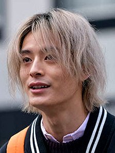 Akihisa Šiono