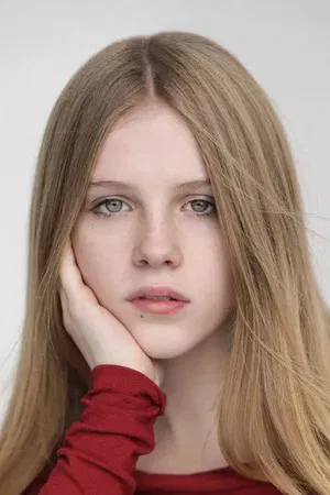 Alyla Browne
