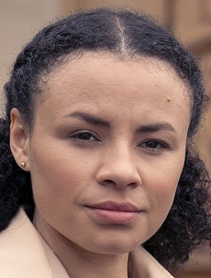 Carlyss Peer