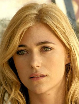 Cloudia Swann