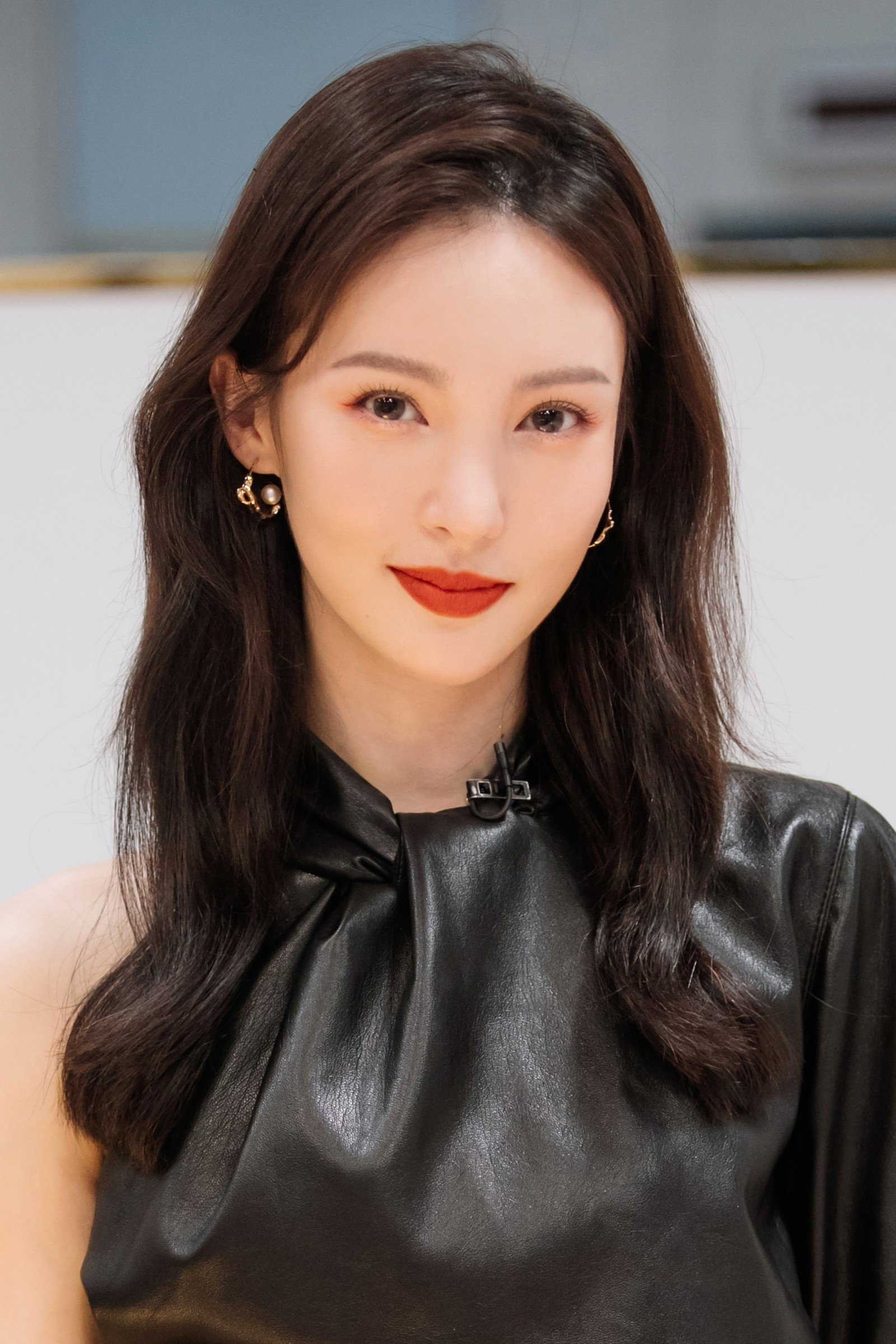Gina Jin