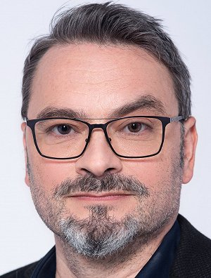 Károly Ujj Mészáros