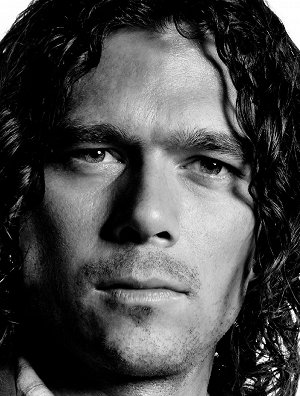 Luke Arnold