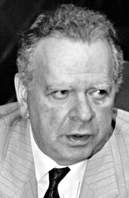 Milan Uhde