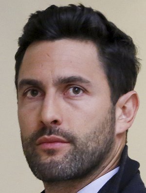 Noah Mills