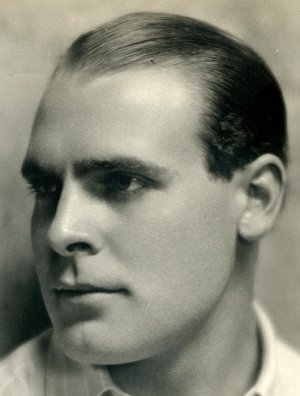 Ralph Graves