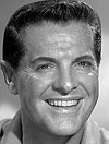 Robert Cummings