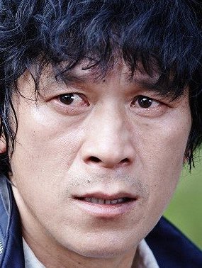 Roi-ha Kim