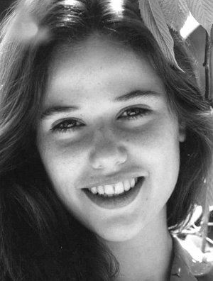 Samantha Weysom
