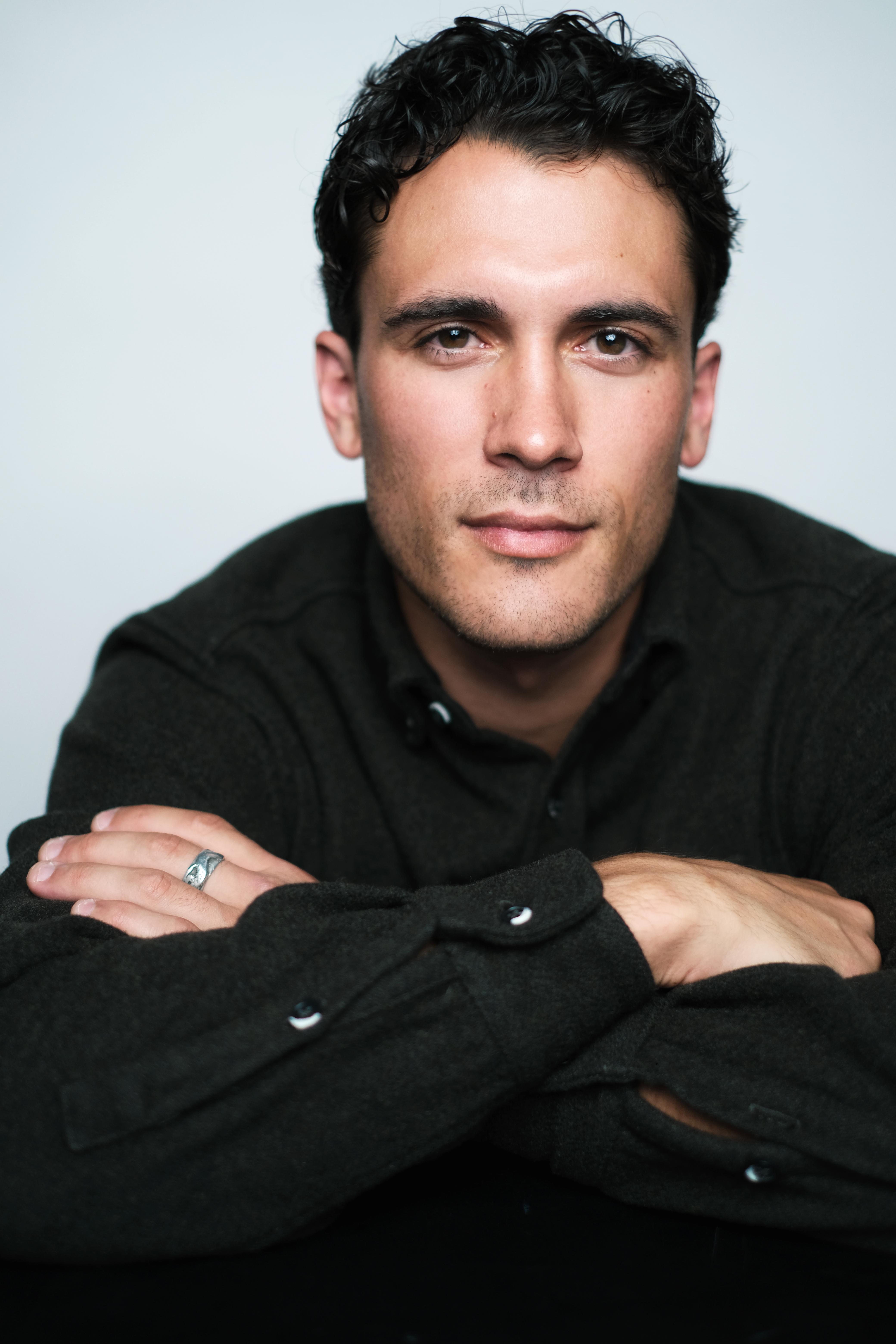 Sebastian Greaves