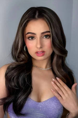 Shanaia Gomez