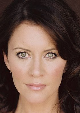 Taryn O'Neill