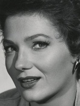 Valerie French