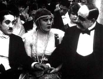 Chaplin v kabaretu
