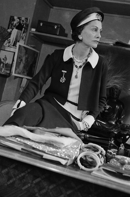 Coco Chanel: Odhalená
