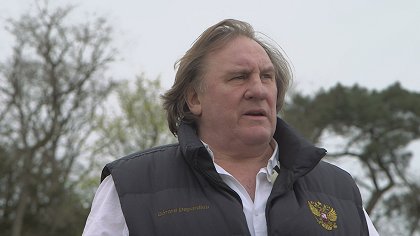Depardieu - portrét v životní velikosti