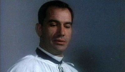 El sacerdote