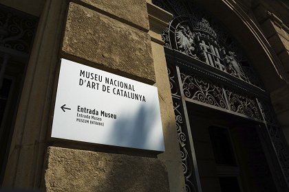 EOS: Mladý Picasso