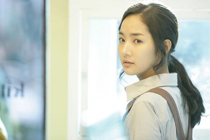 Goyangyi : jookeumeul boneun doo gaeui noon