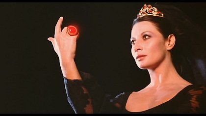 Il plenilunio delle vergini