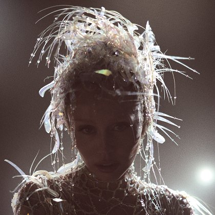Miley Cyrus: Something Beautiful