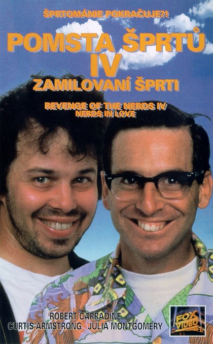 Pomsta šprtů 4: Zamilovaní šprti