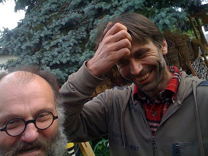 Prachy a ideály aneb co zůstalo ze sametu
