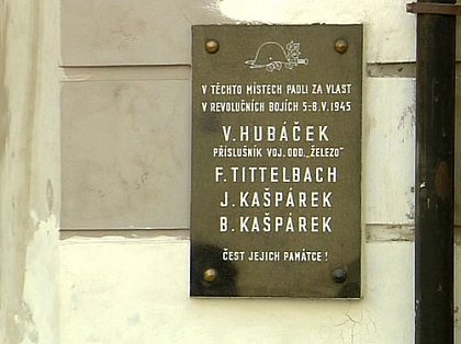Pražské povstání v květnu 1945 aneb mezi Londýnem a Moskvou