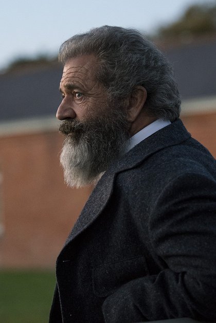 Profesor a šílenec