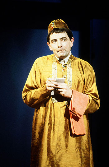 Rowan Atkinson živě