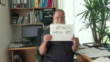 Sóla pro poslance a senátory