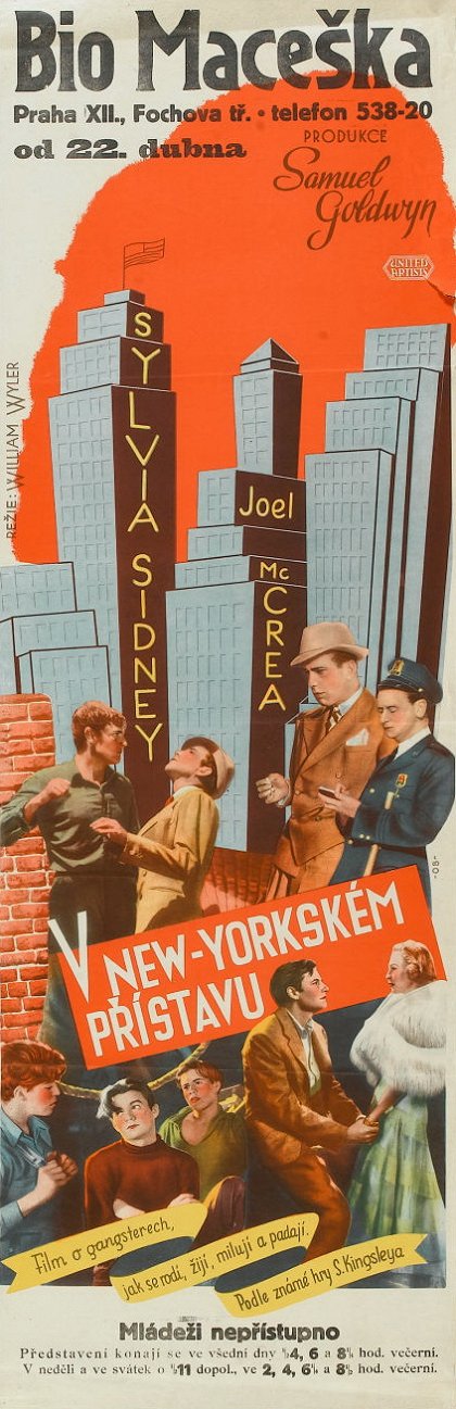 V newyorském přístavu