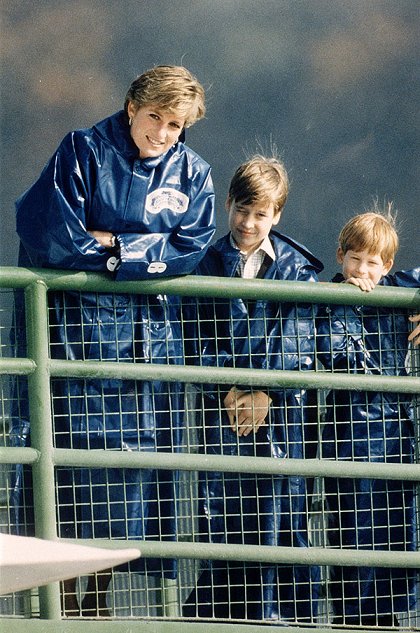 William a Harry - život princů