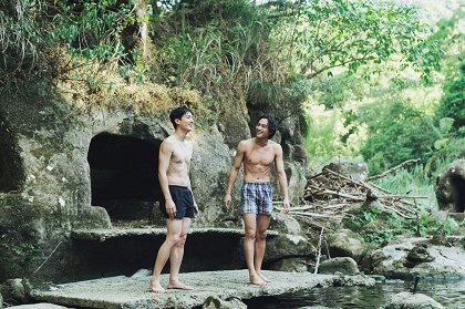 Wo zai zhe li deng ni