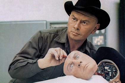 Yul Brynner: jeden ze statečných